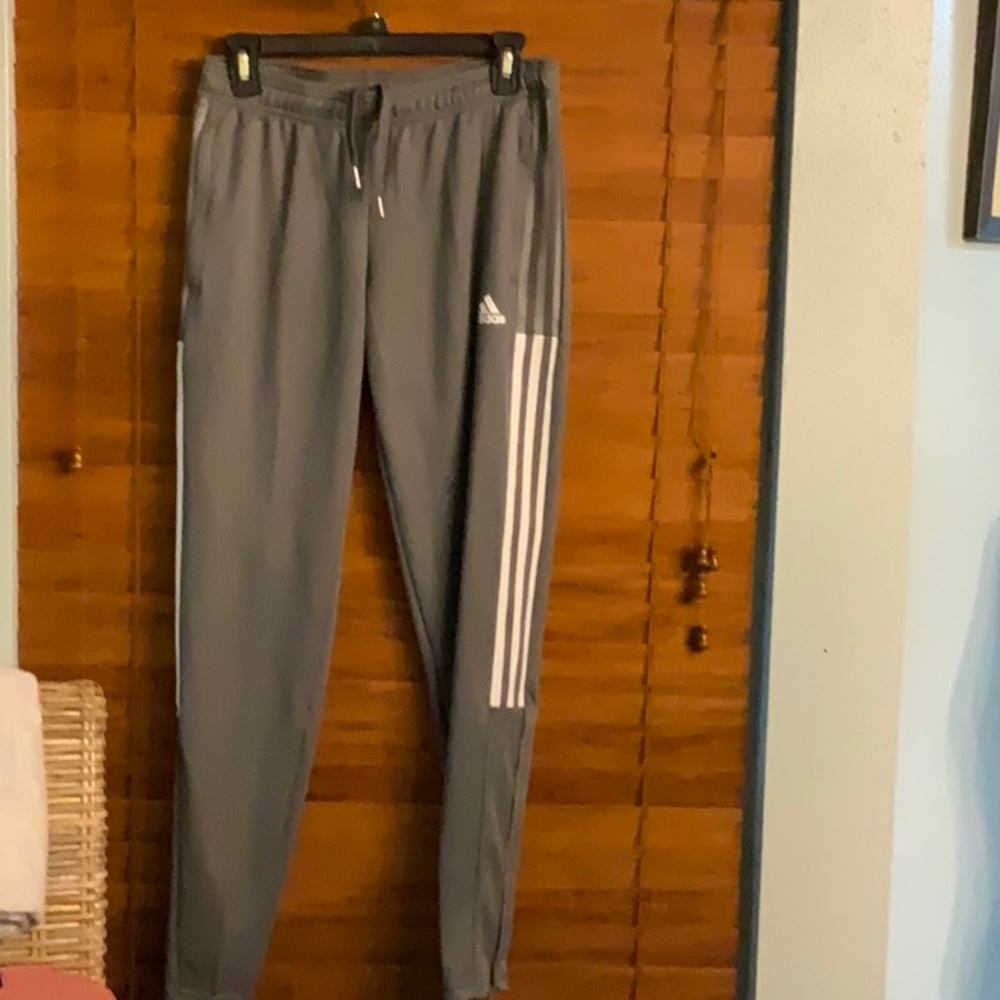 New Adidas trainers/ joggers size S gray